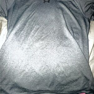 Under Armour women Gray Shirt
